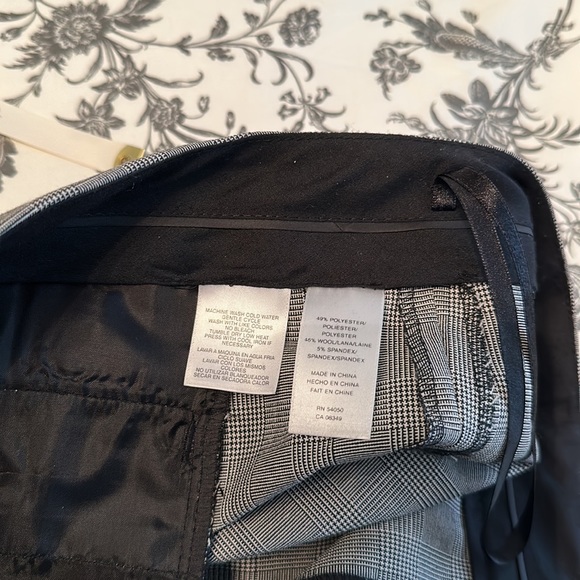 NWOT LADIES SZ 12 stretch JONES NEW YORK COLLECTION PANTS CLASSIC BLK/wht=grey - Picture 6 of 7